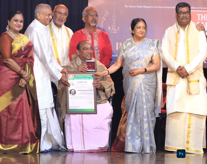 “തായമ്പകയുടെ താളചക്രവർത്തിക്ക് തിരുവെങ്കിടത്തിന്റെ ഹൃദയാഞ്ജലി; അമ്പതാം വർഷത്തിലേക്ക് മട്ടന്നൂരിന്റെ മഹായാത്ര” 1 1000734223